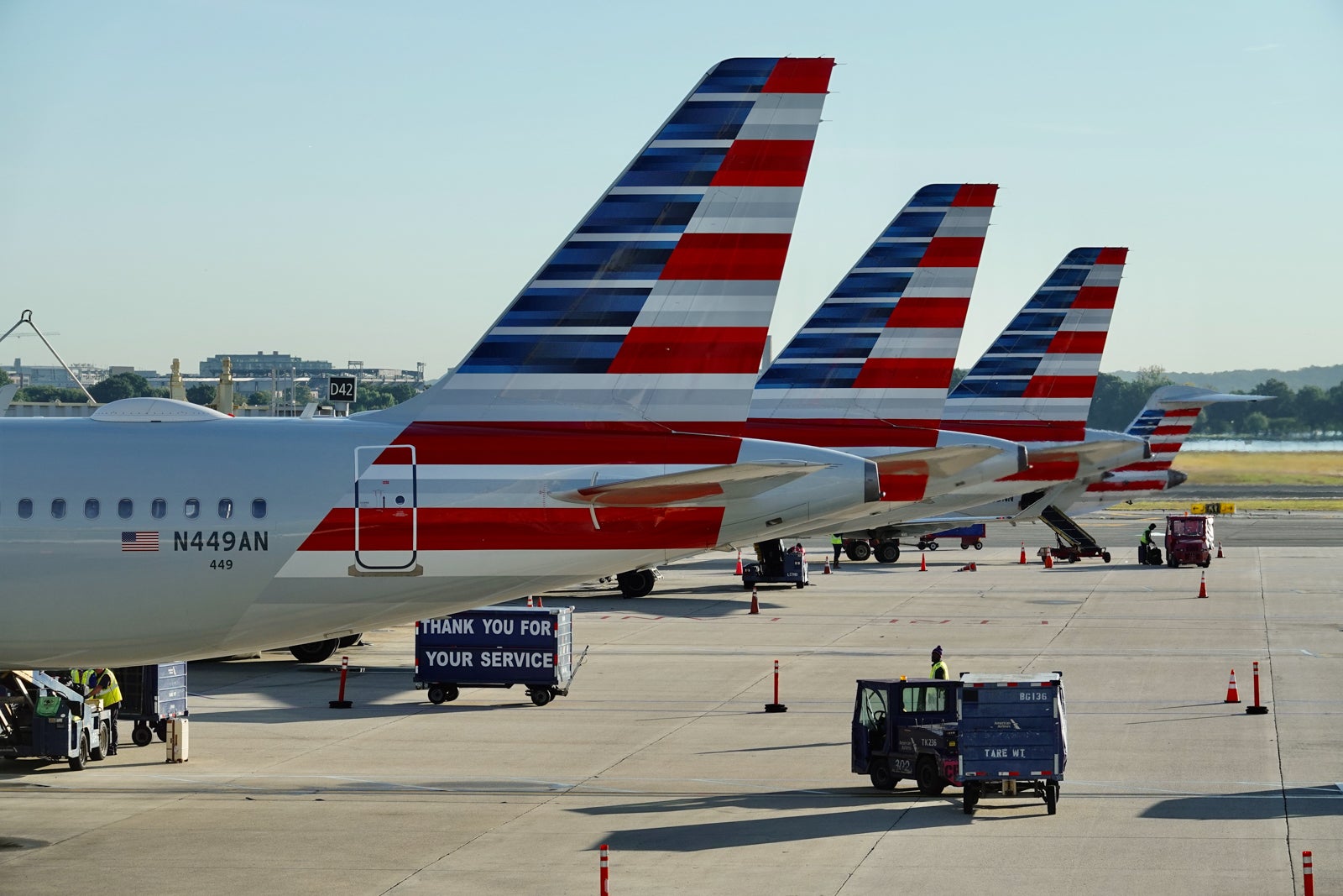 American Airlines Boeing Airbus A320 737 Planes DCA